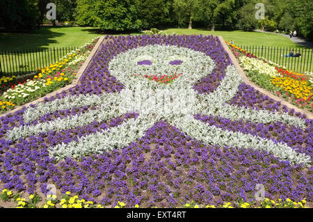 Il polpo letto di fiori a Roundhay Park, Leeds, Yorkshire Foto Stock