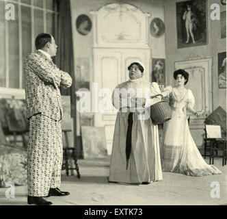 1900s France Le Theatre piastra del magazzino Foto Stock