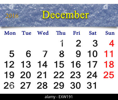 Bellissimo il calendario per il mese di dicembre 2016 con il nastro di strato nevoso Foto Stock