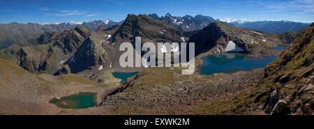 Laghetti di montagna nelle Alpi Oetztal in Tirolo, Austria Foto Stock