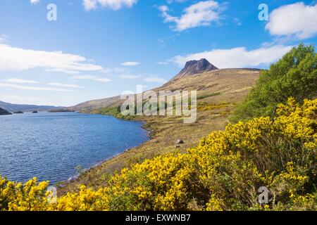 Stac Pollaidh e Loch Lurgainn, Scozia, Gran Bretagna, Europa Foto Stock
