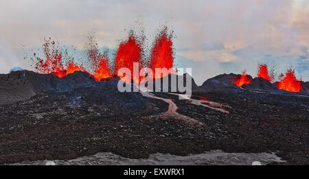 Vulcano Bardarbunga, vista su eruzione al campo di lava Holuhraun al 2° settembre 2014, l'Islanda Foto Stock