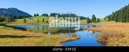 Seewaldsee e montagne del Salzkammergut, Tennengau, Salzburger Land, Österreich, Europa Foto Stock