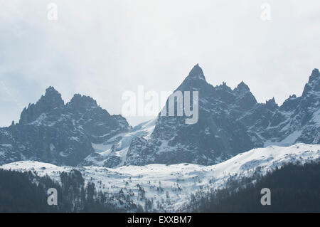 Wintery paesaggio di montagna Foto Stock