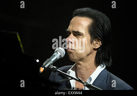 Nick Cave esegue un sold out show al Forum Mondiale entro l Aia con: Nick Cave dove: Amsterdam, Paesi Bassi Quando: 16 Maggio 2015 Foto Stock