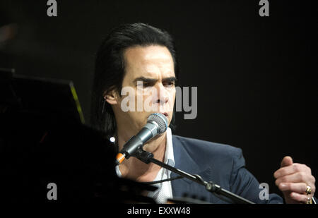 Nick Cave esegue un sold out show al Forum Mondiale entro l Aia con: Nick Cave dove: Amsterdam, Paesi Bassi Quando: 16 Maggio 2015 Foto Stock