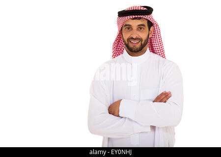 Moderno e giovane uomo arabo con le braccia incrociate Foto Stock