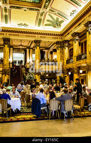 Brunch Champagne, la Rotonda, Jefferson Hotel, 101 West Franklin Street, Richmond, Virginia Foto Stock