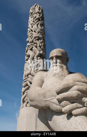 Norvegia, Oslo. Il parco Vigeland (aka Vigelandsparken o Frogner Park), presentazione di Gustav Vigeland di opere d'arte. Foto Stock