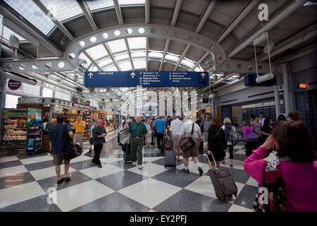 Occupato O'Hare Airport Foto Stock