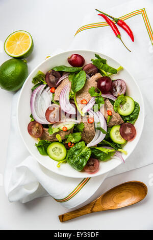 Insalata Thai di manzo Foto Stock