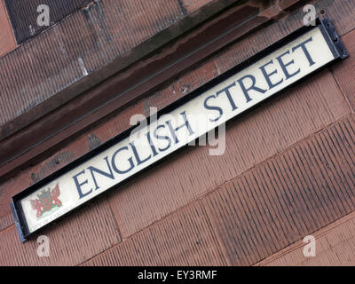 Strade in Carlisle denominato INGLESE O SCOZZESE, Cumbria, Regno Unito - Paese di frontiera Foto Stock