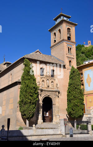 Chiesa di Sant'Anna (Iglesia de San Gil y Santa Ana) a Granada, Andalusia, Spagna Foto Stock