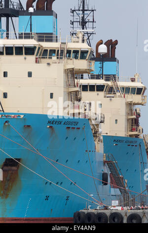 Di cui fino navi offshore a Frederikshavn, Danimarca. Foto Stock