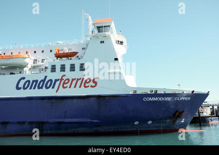 Condor Ferries commodore clipper ancorato in Guernsey Foto Stock