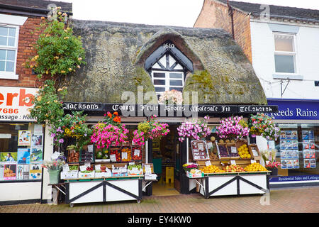 Jacksons contea di negozi di frutta Commercio all'ingrosso LTD Mill Street Stafford Staffordshire REGNO UNITO Foto Stock