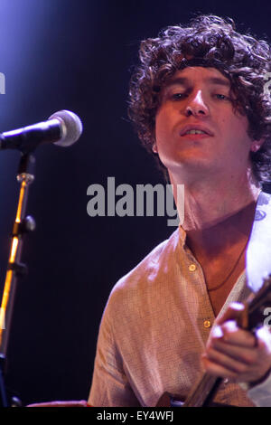 Bollate Milano Italia. 21 luglio 2015. Il British indie-rock band The Kooks suona dal vivo a Villa Arconati durante il 'Villa Arconati Festival' Credito: Rodolfo Sassano/Alamy Live News Foto Stock