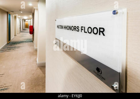 Hilton Hhonors pavimento esecutivo in un hotel Doubletree. Foto Stock