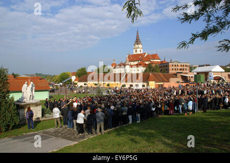 Via della Croce in croato santuario nazionale della Vergine Maria il Sep 14, 2013 a Marija Bistrica, Croazia Foto Stock