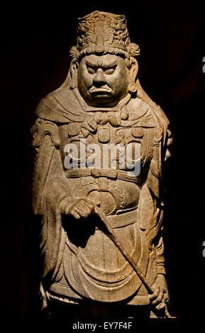 Pietra Lokapala Song Dynasty ANNUNCIO 960-1279 al Museo di Shanghai di Antica Arte Cinese Cina ( Lokapāla guardiano del mondo ha diversi usi a seconda se si è trovato in un indù o contesto buddista. ) Foto Stock