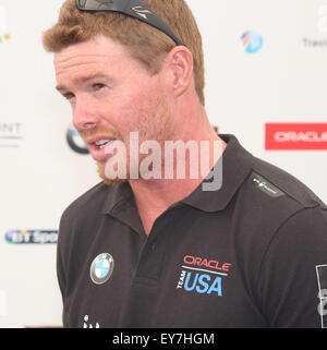 Southsea, Hampshire, Regno Unito. 23 Luglio, 2015. RACING yachts arrivati off Southsea comune per la Coppa America World Series. Gli skippers conferenza stampa al media center presso la coppa america Credito: uknip/ Alamy Live News Foto Stock