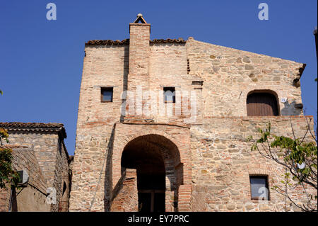 Italia, Basilicata, Aliano, casa con gli occhi Foto Stock