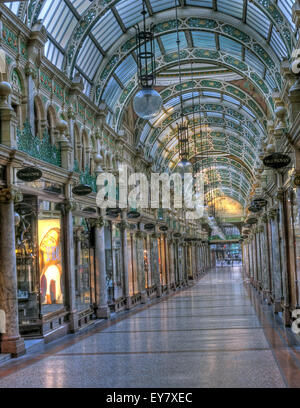 County Arcade,Leeds City Centre,West Yorkshire, Inghilterra, Regno Unito Foto Stock