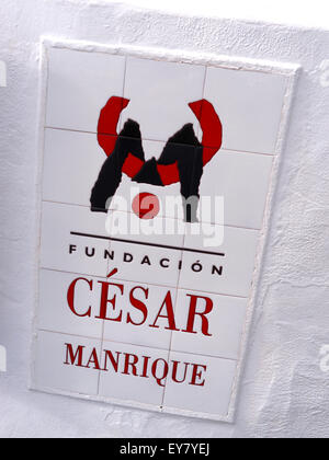Cesar Manrique fundacion ingresso di casa placca in Lanzarote isole Canarie Spagna Foto Stock