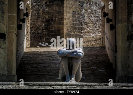 Antony Gormley umano mostra di scultura al Forte di Belvedere a Firenze, Italia Foto Stock