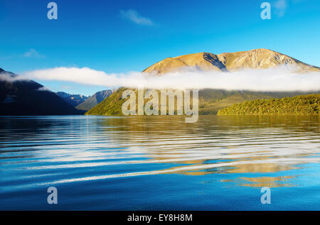 Il bellissimo lago, Nelson national park, Nuova Zelanda Foto Stock