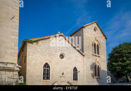 Antica chiesa rotonda in Budva Foto Stock