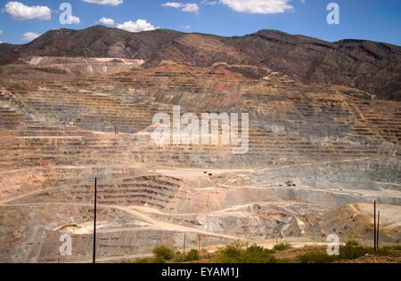 Aprire pit miniera di rame, Ray miniera, ASARCO Grupo Messico, Ray operazioni, Pinal County, Kearny, Arizona. Foto Stock