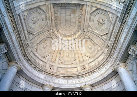 L'anfiteatro per la tomba del Soldato sconosciuto nel Cimitero di Arlington in Virginia, Stati Uniti d'America Foto Stock