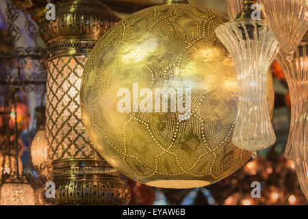 Mosaico lampade ottomano dal Grand Bazaar Foto Stock