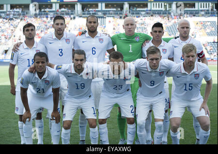 Chester, Pennsylvania, USA. Xxv Luglio, 2015. Il Team USA sul campo all'inizio del terzo posto match che è stato giocato al PPL Park di Chester Pa (credito Immagine: © Ricky Fitchett via ZUMA filo) Foto Stock