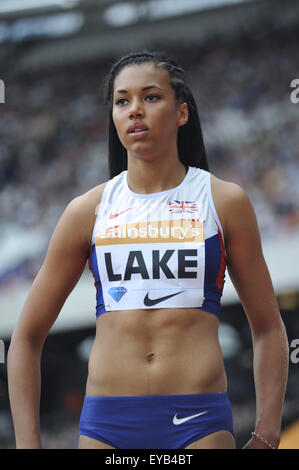 Morgan Lago (GBR) a competere in Donne Salto in lungo la concorrenza, il giorno due del Sainsbury's Anniversario giochi presso la Queen Elizabeth II Olympic Park, Londra. Il lago è venuto 9th, saltando 5.95m Foto Stock