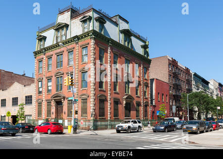 L'ex xxxii Precinct casa su Amsterdam e 152street a New York City. Foto Stock