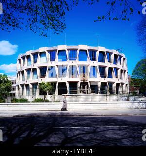 Ambasciata degli Stati Uniti d'America, Dublino, Co Dublin, Irlanda; 20esimo secolo Embassy progettata da Giovanni Macl. Johansen Foto Stock