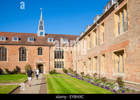 Sala al primo tribunale Magdalene College di Cambridge University Cambridgeshire England Regno Unito GB Europa Foto Stock