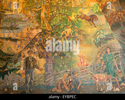 La Galleria Est affresco murale dettaglio da Per Krohg del Municipio di Oslo Foto Stock