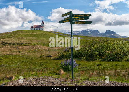 Chiesa autentica a Hellissandur, Islanda Foto Stock