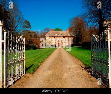 Beaulieu House e giardini, Drogheda, Co Louth, Irlanda; carraio al XVII secolo la casa Foto Stock