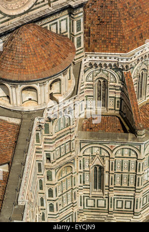 Esterno del Duomo di Firenze - Cattedrale di Santa Maria del Fiore. Italia. Firenze, Italia. Foto Stock