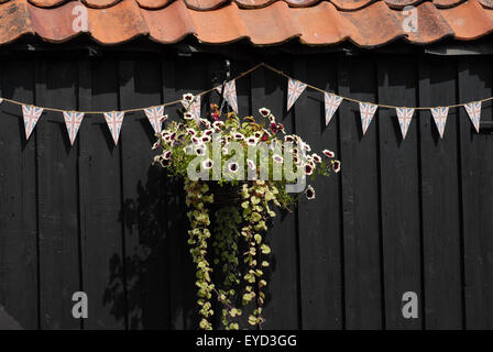 Cestino d'attaccatura Foto Stock