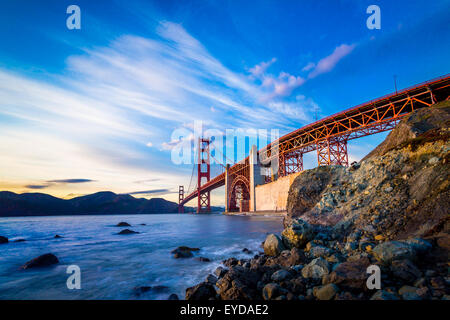 San Francisco Golden Gate Bridge al tramonto Foto Stock