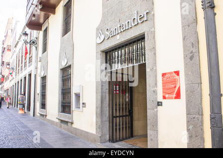 Una banca Santander a La Palma, Spagna. Foto Stock