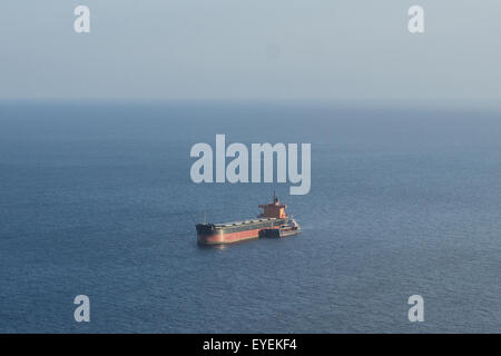 Petroliera nave sul mare Foto Stock