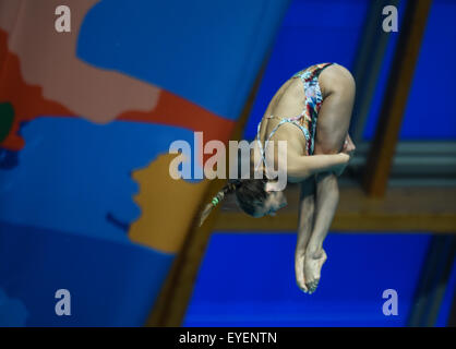 Kazan, Russia. 28 Luglio, 2015. Tania Cagnotto d'Italia compete durante il 1m Springboard donne immersione finale al 2015 dei Campionati del Mondo di nuoto a Kazan, Russia, 28 luglio 2015. Tania Cagnotto rivendicato il titolo della manifestazione con un punteggio di 310.85 punti. Credito: Jia Yuchen/Xinhua/Alamy Live News Foto Stock