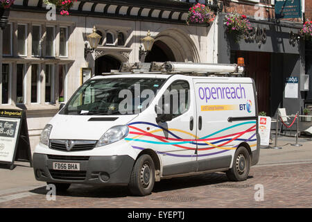 BT veicolo parcheggiato in Hereford shopping centre, Herfordshire, England, Regno Unito Foto Stock