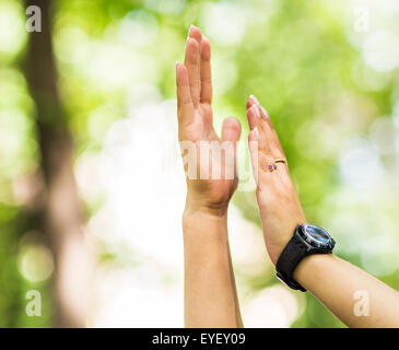 mani d'applauso Foto Stock